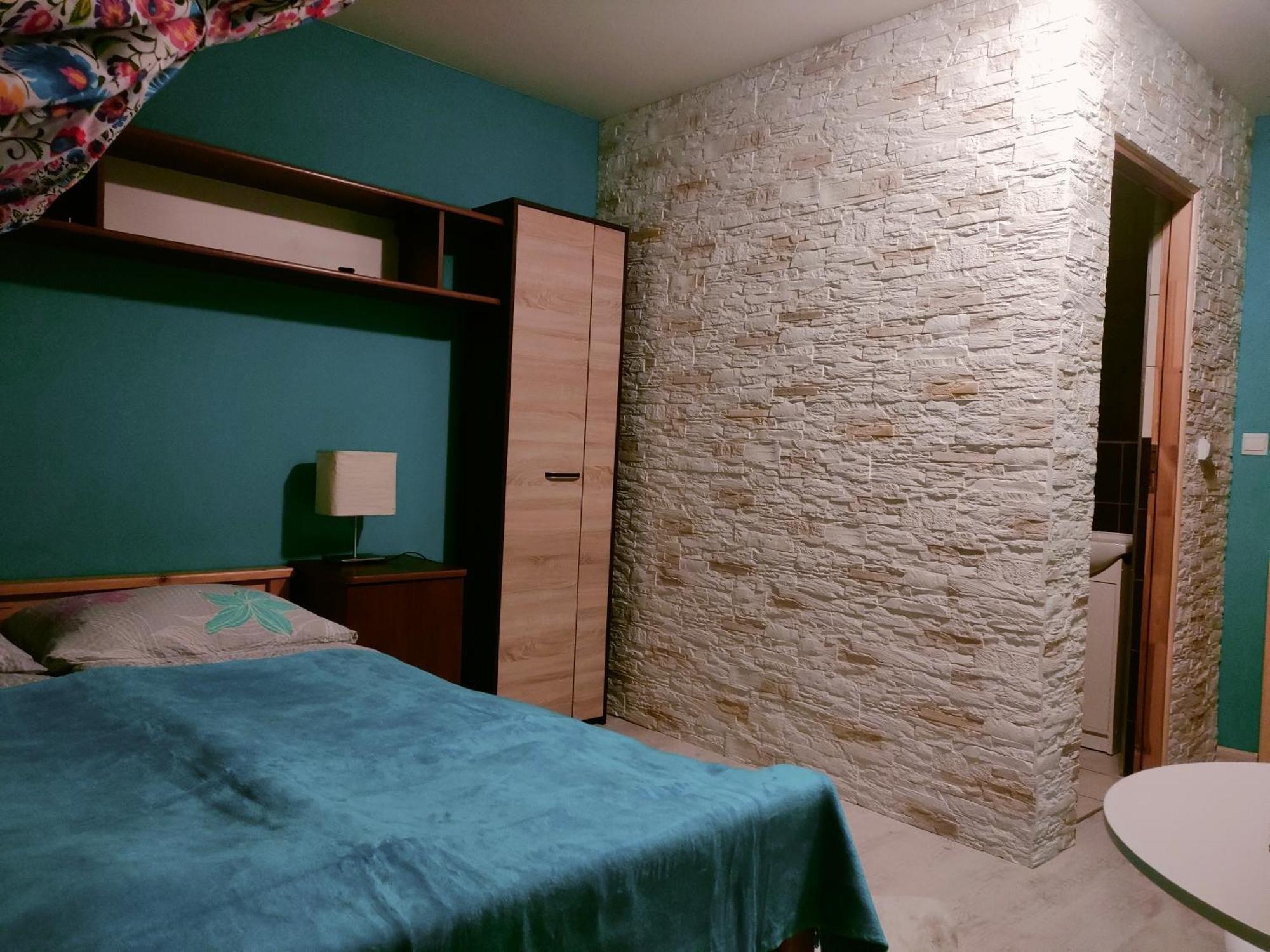 Pokoje U Mrugaly Czerwienne Habitación foto